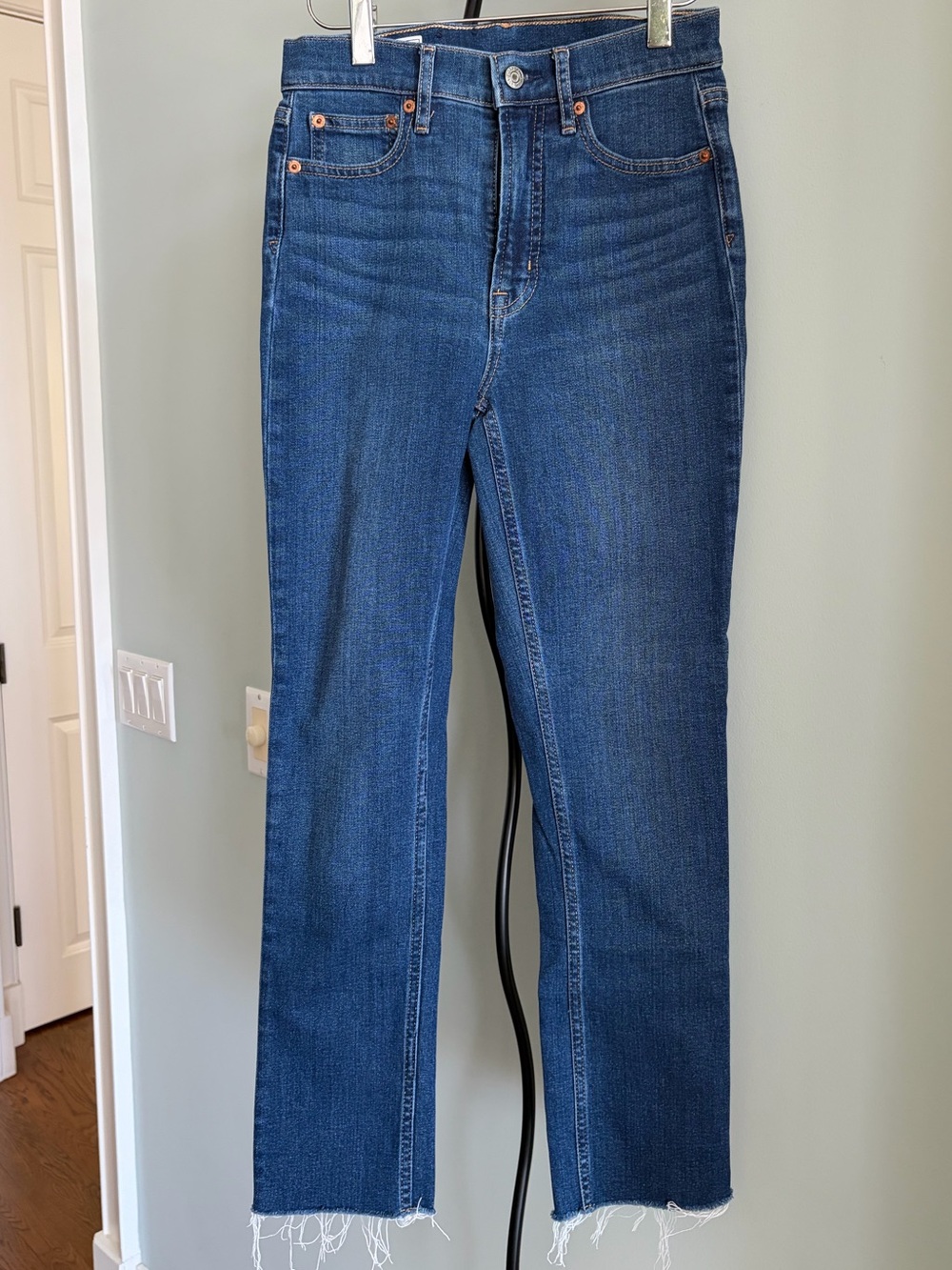 GAP
VINTAGE SLIM HIGH RISE JEANS